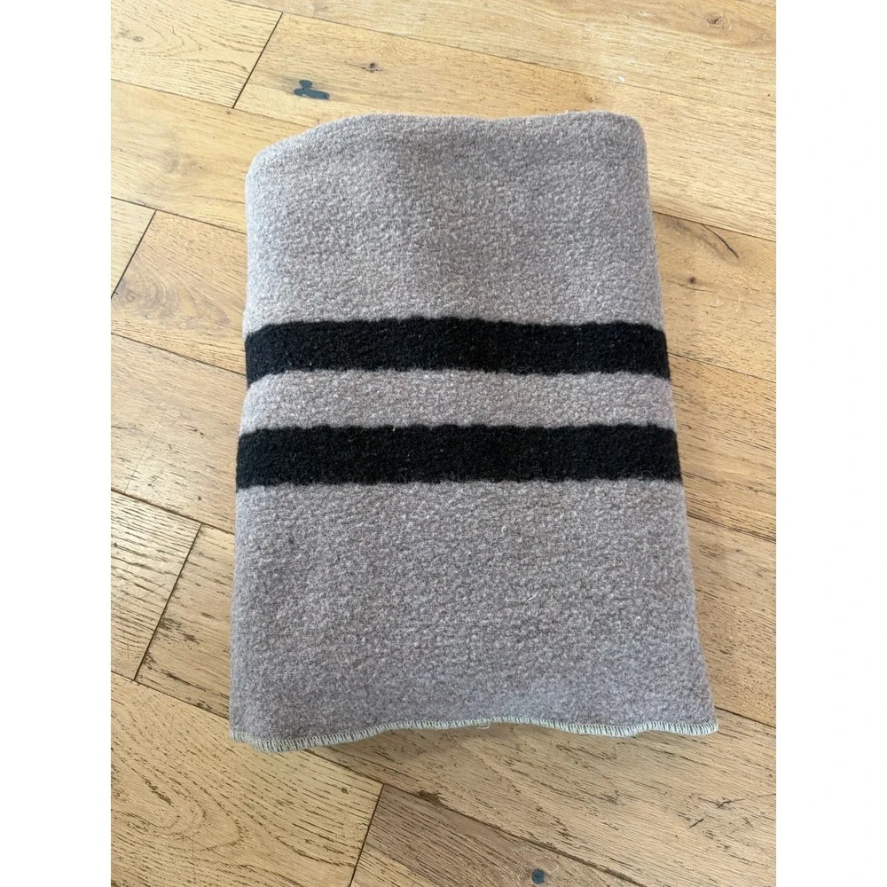Vintage Wool Blanket Grey Black Stripe Camp Bed Throw Cozy Warm‎